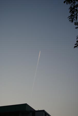 飛行機雲.jpg